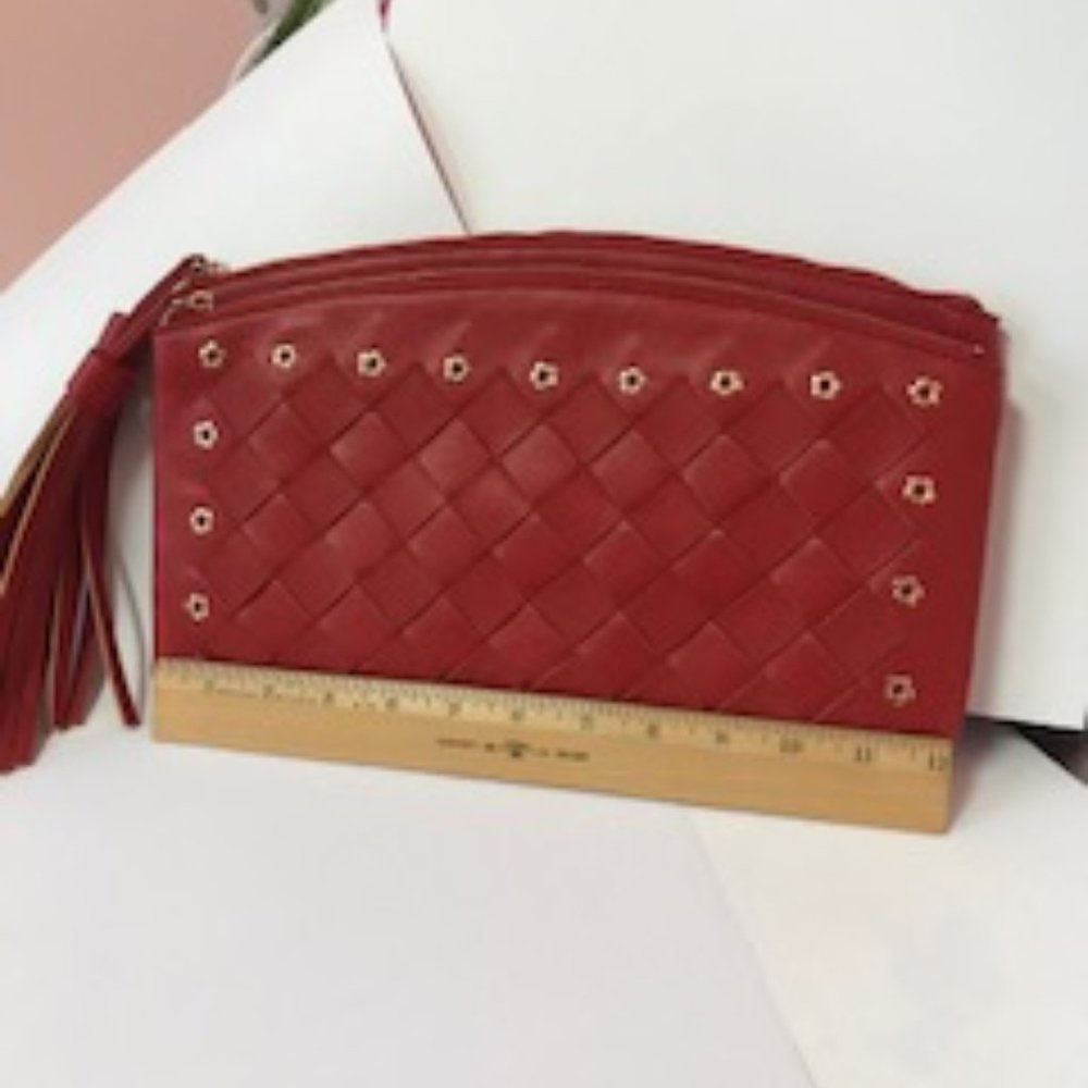 CLUTCH HANDBAG - NWT